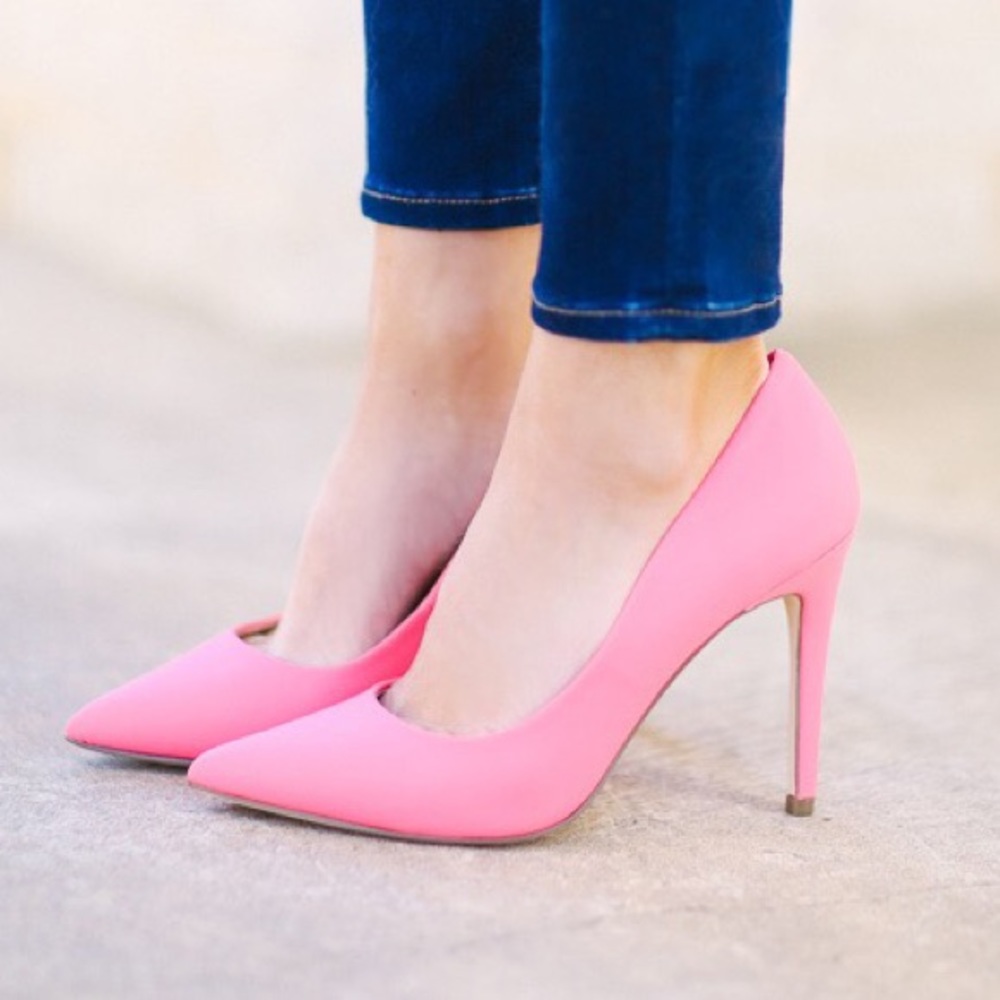 Mix No. 6 Neon Pink Barbiecore Pumps
